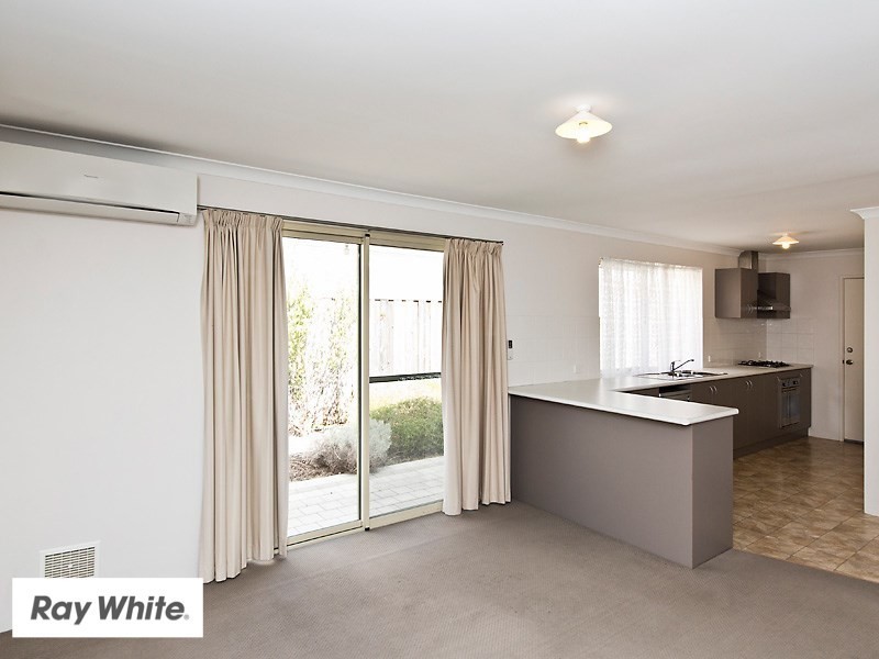 9 Redbank Drive, Ellenbrook WA 6069