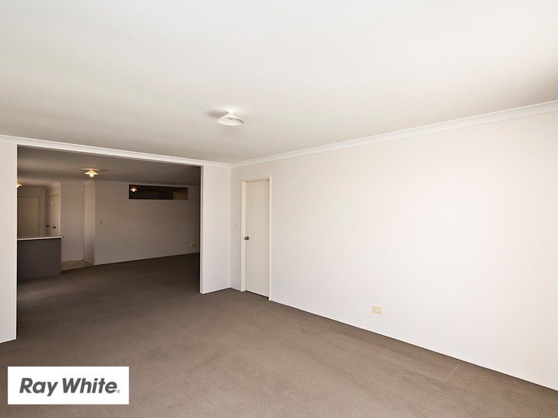 9 Redbank Drive, Ellenbrook WA 6069