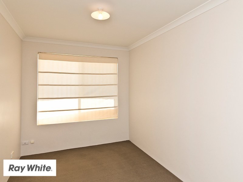 9 Redbank Drive, Ellenbrook WA 6069