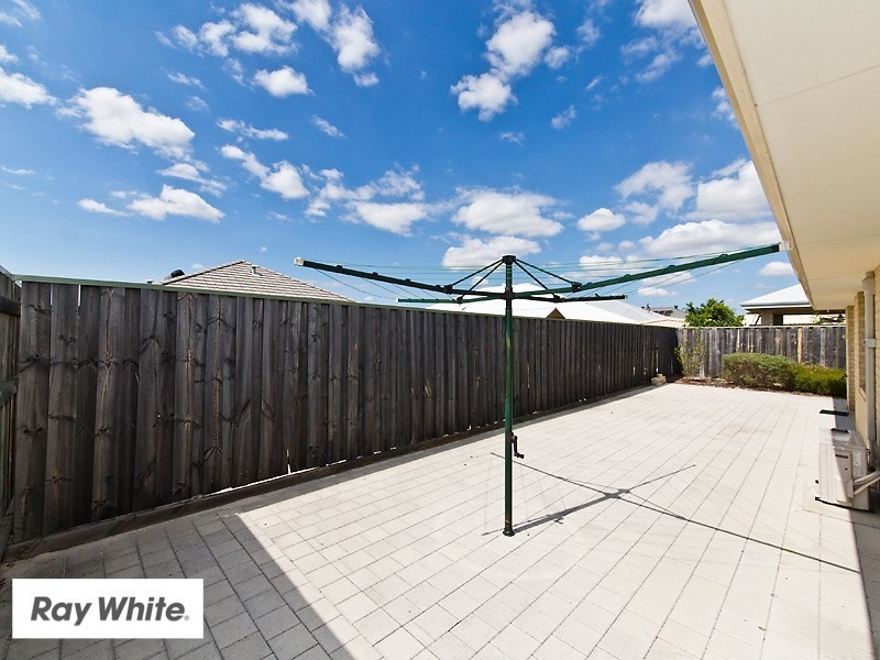 9 Redbank Drive, Ellenbrook WA 6069