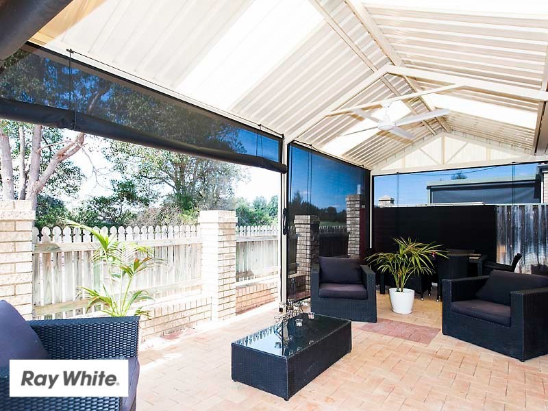 37 Lakefront Circle, The Vines WA 6069