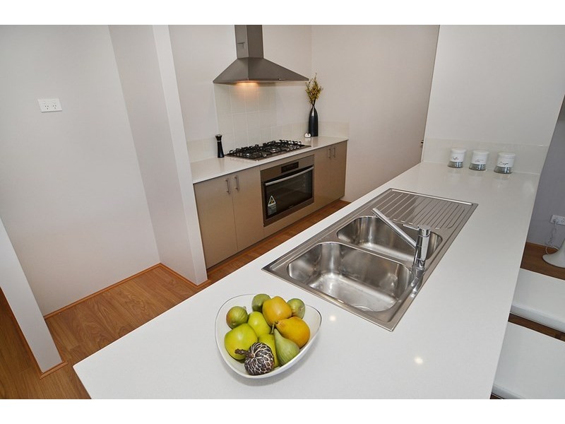 8 Mauve Way, Aveley WA 6069