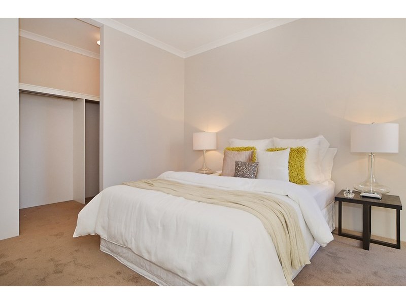 8 Mauve Way, Aveley WA 6069