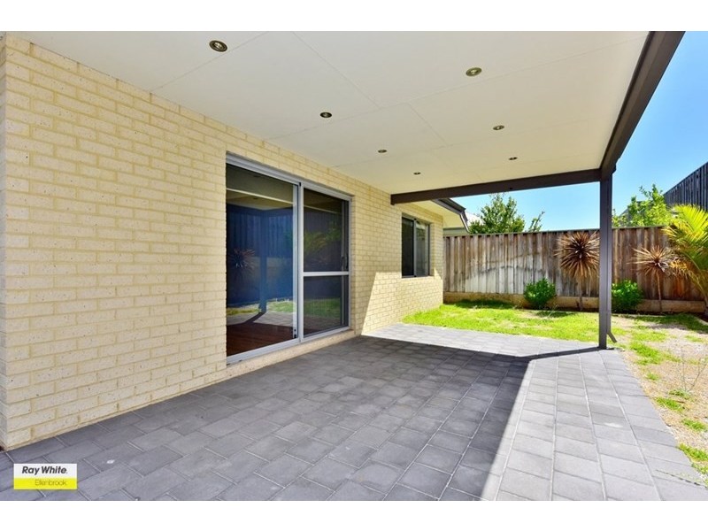 8 Coldstream Pass, Ellenbrook WA 6069