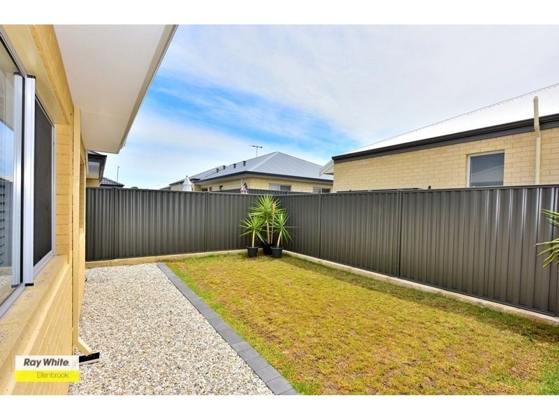 23 Alverda, Parade, Aveley WA 6069