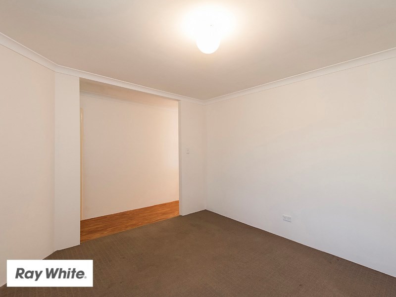 8 Hatfield Road, Ellenbrook WA 6069