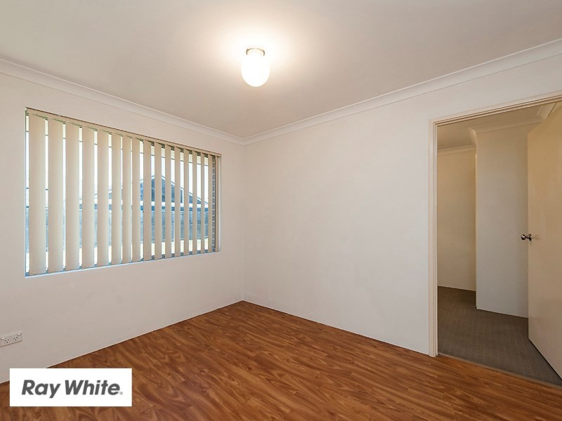 8 Hatfield Road, Ellenbrook WA 6069