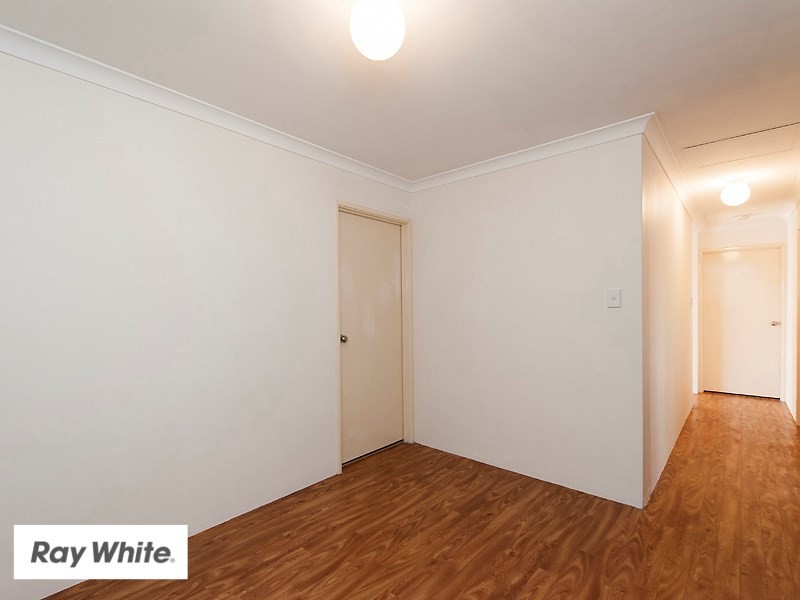 8 Hatfield Road, Ellenbrook WA 6069