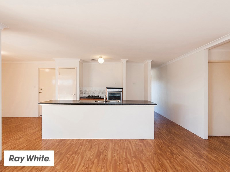 8 Hatfield Road, Ellenbrook WA 6069