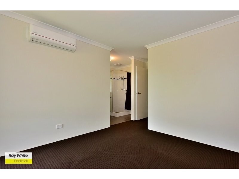 43 Hawthornden Avenue, Ellenbrook WA 6069