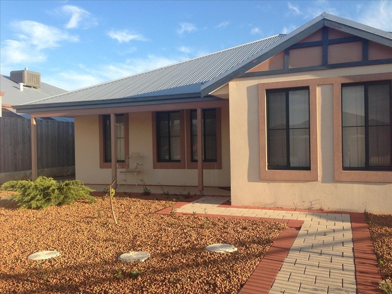 62 Elmina Avenue, Ellenbrook WA 6069
