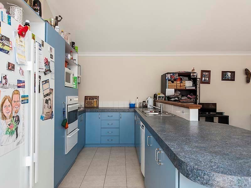 11 Trigger Plant Avenue, Ellenbrook WA 6069