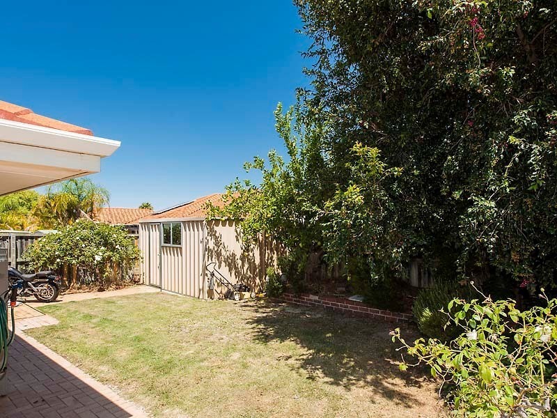 11 Trigger Plant Avenue, Ellenbrook WA 6069