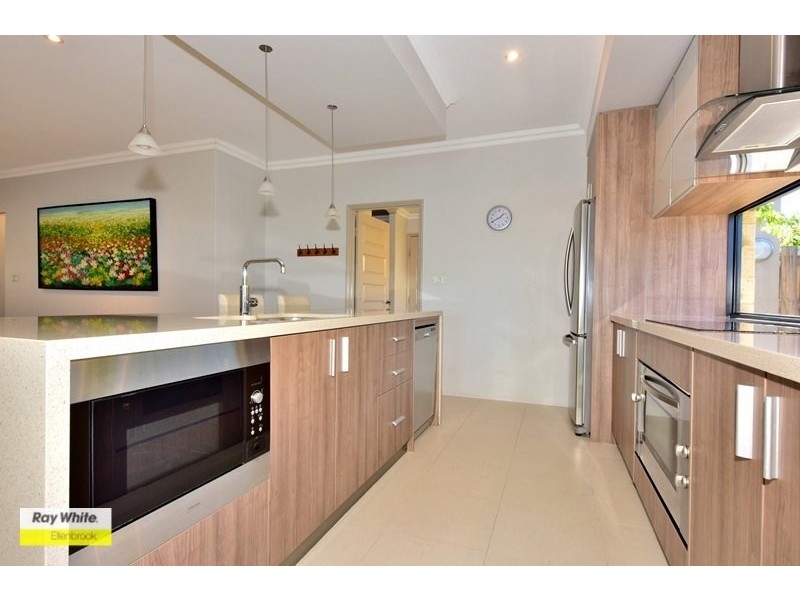 14 Ewens Pass, Ellenbrook WA 6069