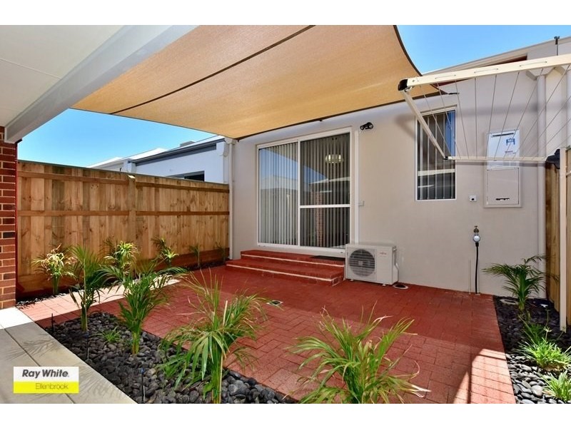 30 Mickle Alley, Ellenbrook WA 6069