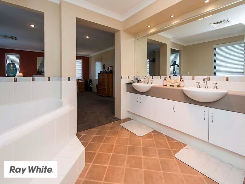 3 Carew Vsta, Ellenbrook WA 6069