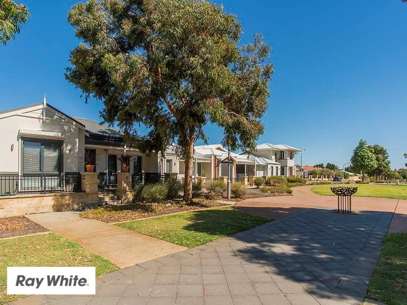 6 Albro Lane, Ellenbrook WA 6069