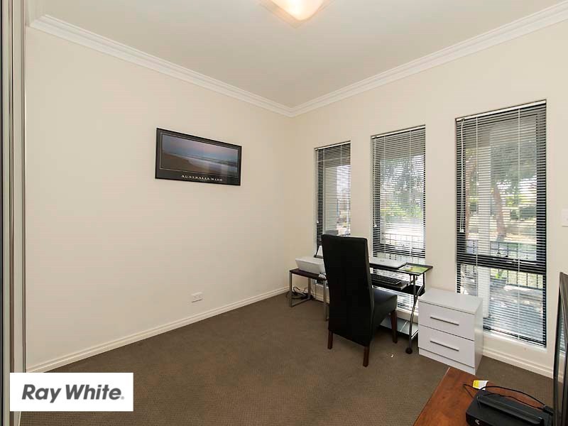 6 Albro Lane, Ellenbrook WA 6069