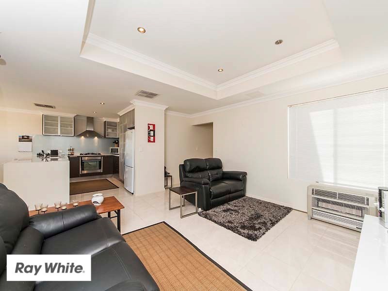 6 Albro Lane, Ellenbrook WA 6069