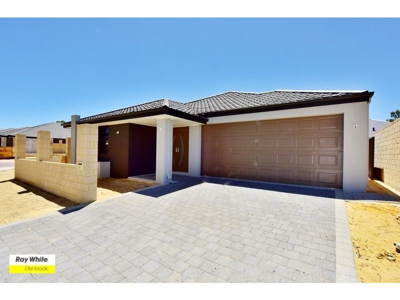 35 Windermere Boulevard, Aveley WA 6069
