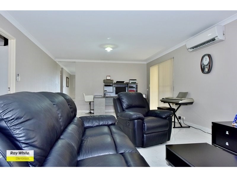 95 Brixton Crescent, Ellenbrook WA 6069