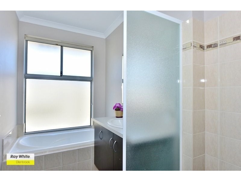 95 Brixton Crescent, Ellenbrook WA 6069