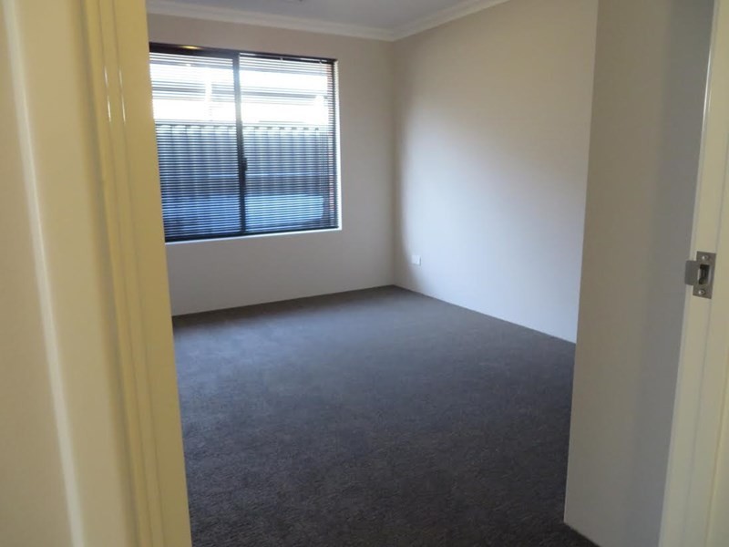 33 Bolero Road, Aveley WA 6069