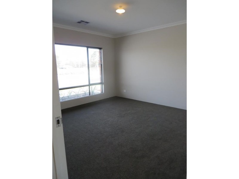 33 Bolero Road, Aveley WA 6069