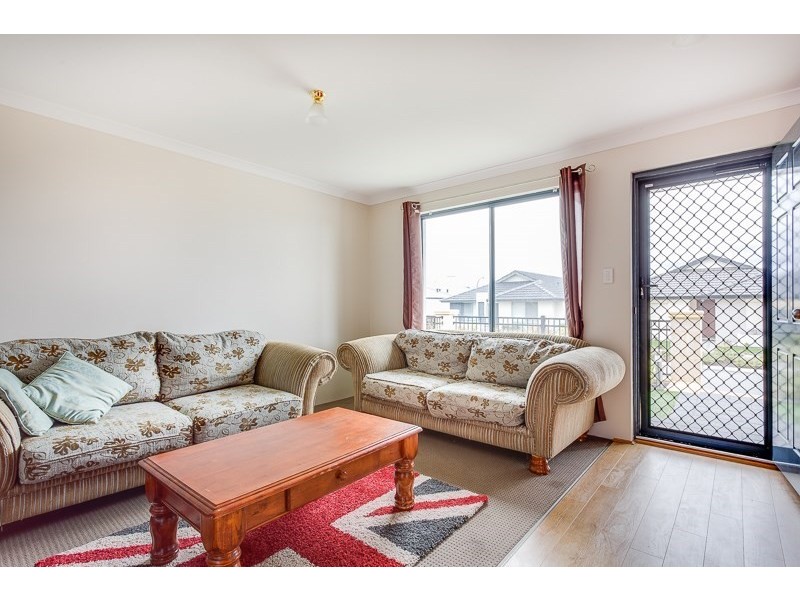 56 Cochrane Loop, Aveley WA 6069