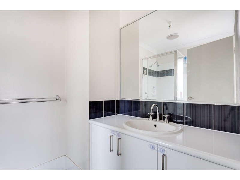 56 Cochrane Loop, Aveley WA 6069