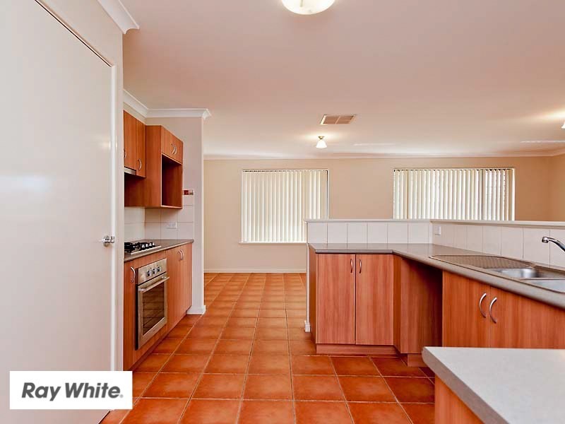 18 Granesse Drive, Ellenbrook WA 6069