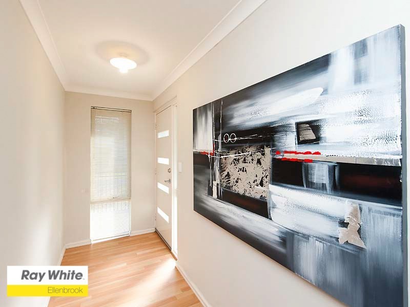 1 Skye Lane, Ellenbrook WA 6069