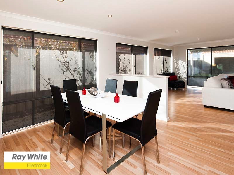 1 Skye Lane, Ellenbrook WA 6069