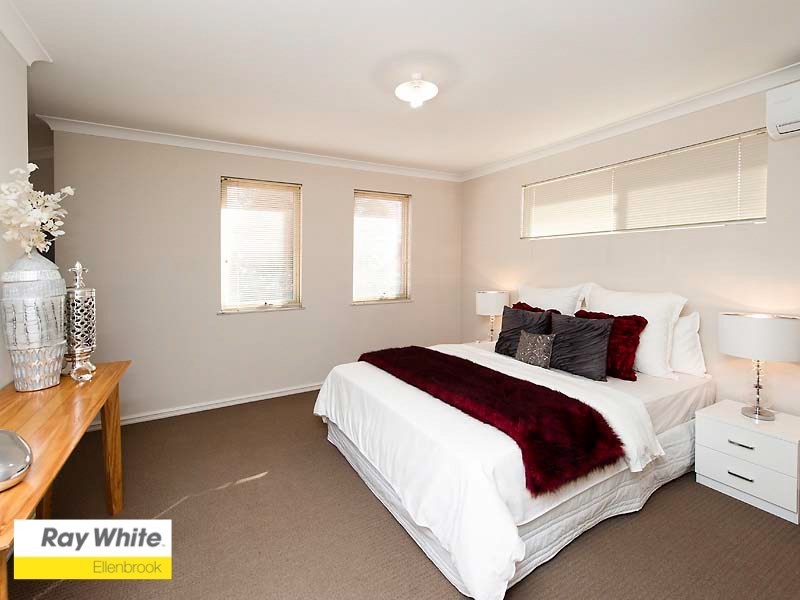1 Skye Lane, Ellenbrook WA 6069
