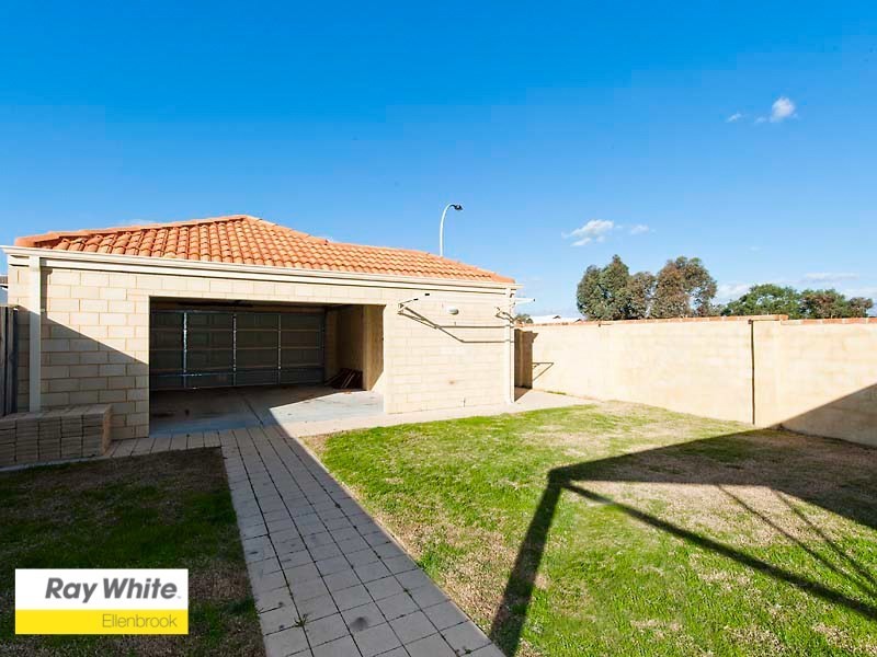 1 Skye Lane, Ellenbrook WA 6069