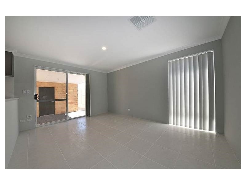 369 Banrock Drive, Ellenbrook WA 6069