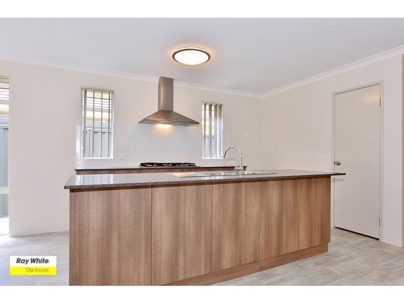 103 Windermere Boulevard, Aveley WA 6069