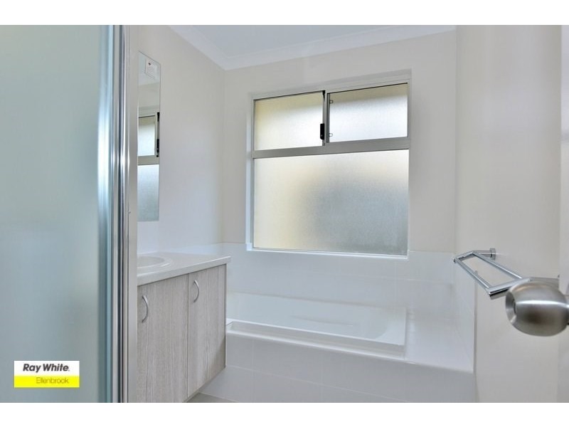 103 Windermere Boulevard, Aveley WA 6069