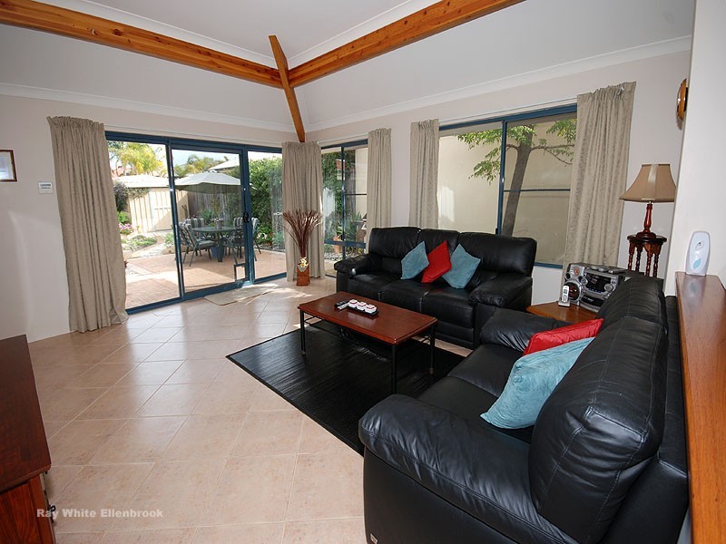 3 Wildflower Circle, Ellenbrook WA 6069