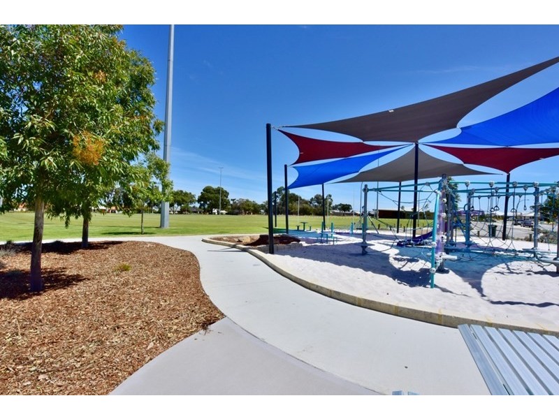 10 Beckett Street, Aveley WA 6069