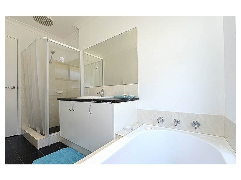 134 Elmridge Parkway, Ellenbrook WA 6069