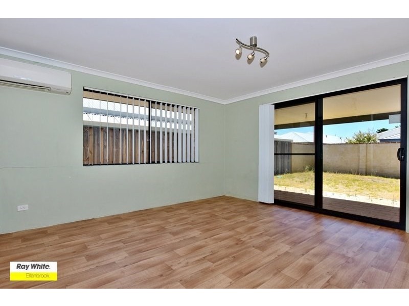 15 Elmina Avenue, Ellenbrook WA 6069