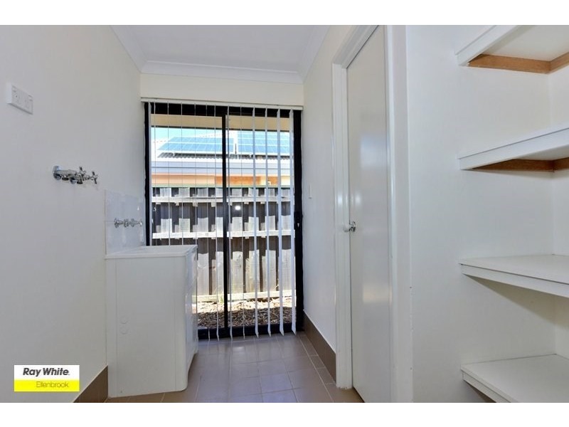 15 Elmina Avenue, Ellenbrook WA 6069