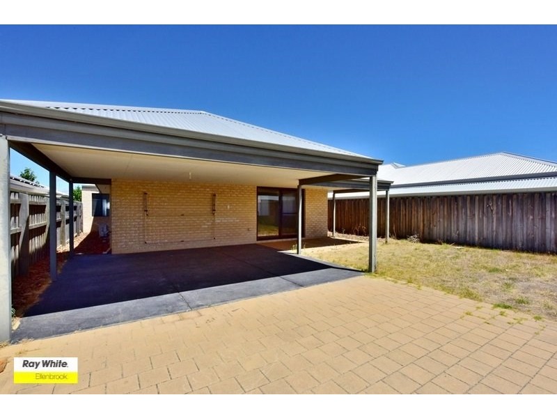 15 Elmina Avenue, Ellenbrook WA 6069
