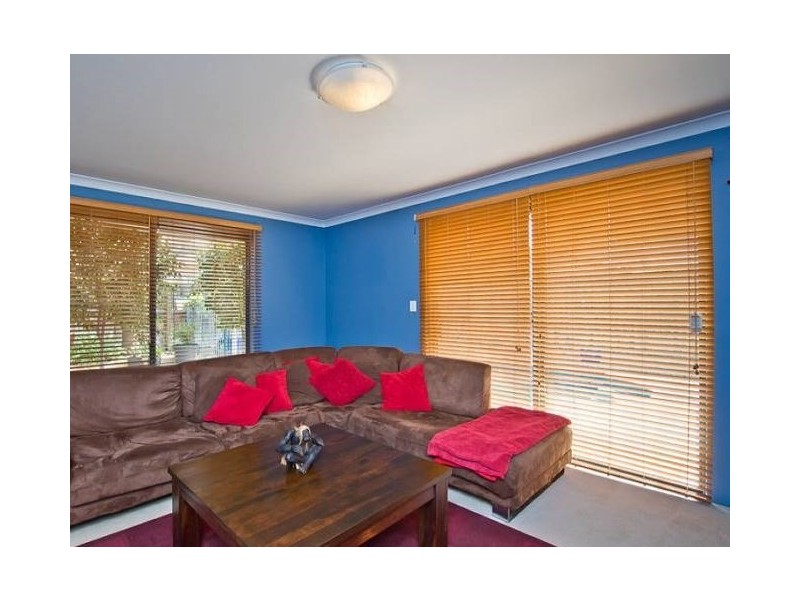 71 San Lorenzo Boulevard, Ellenbrook WA 6069