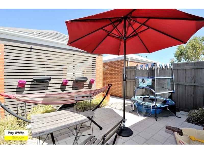 71 Stanbury Crescent, Ellenbrook WA 6069