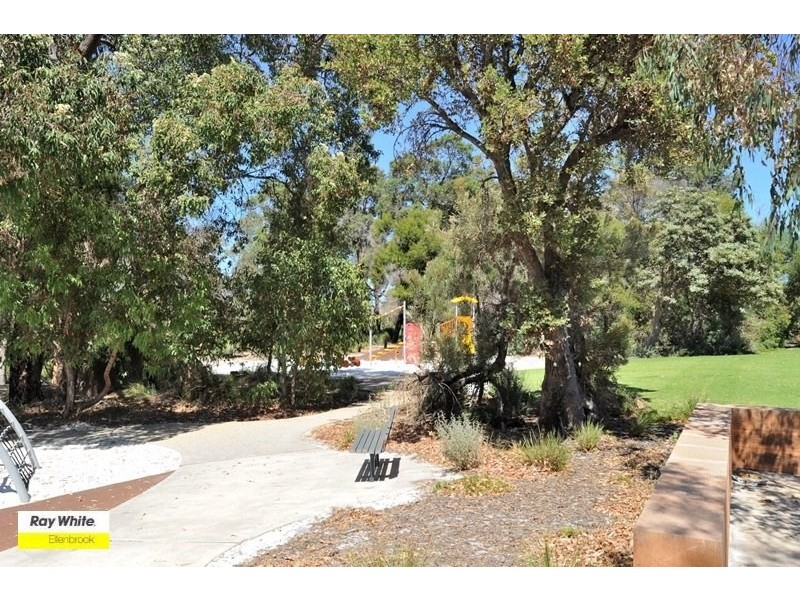 71 Stanbury Crescent, Ellenbrook WA 6069