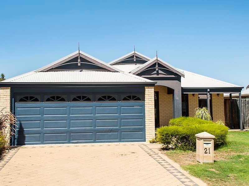 21 Larrawa Circle, Ellenbrook WA 6069