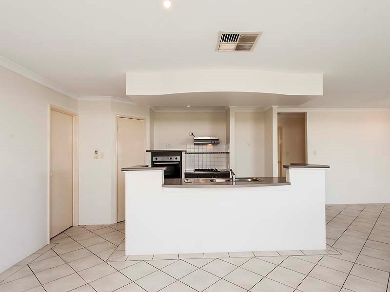 21 Larrawa Circle, Ellenbrook WA 6069