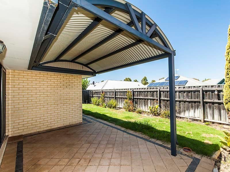 21 Larrawa Circle, Ellenbrook WA 6069
